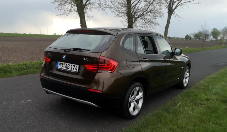 BMW X1 cena 30900 przebieg: 215000, rok produkcji 2009 z Siemianowice Śląskie małe 121